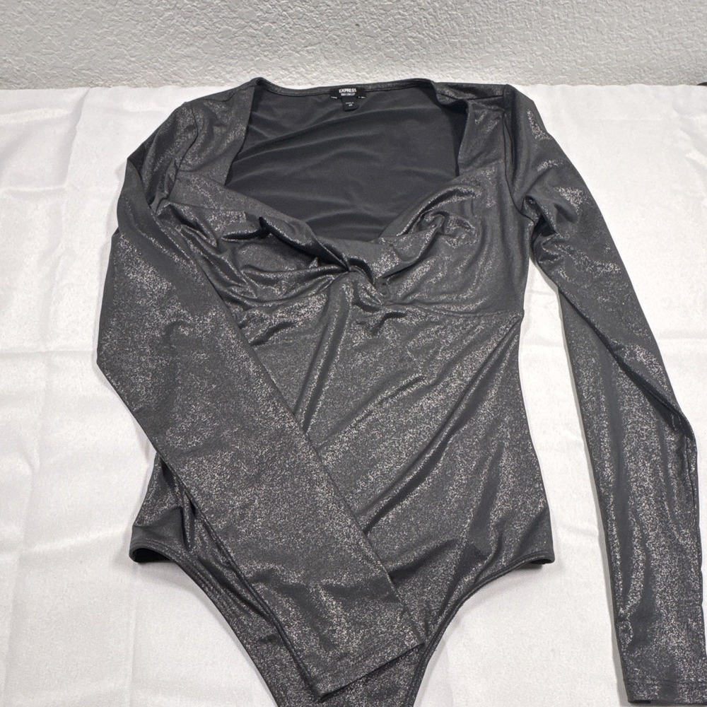 Express Body Contour Solid Gray Long Sleeve Snap Closure Bodysuit XS - Picture 2 of 4
